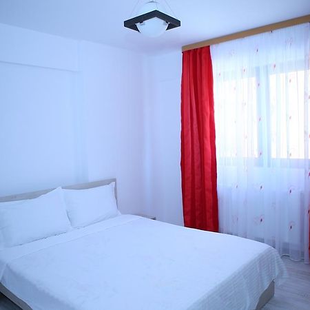 Rcc Apartaments Focşani Buitenkant foto