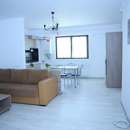 Rcc Apartaments Focşani Buitenkant foto