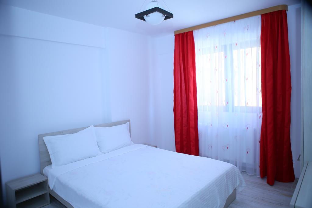 Rcc Apartaments Focşani Buitenkant foto